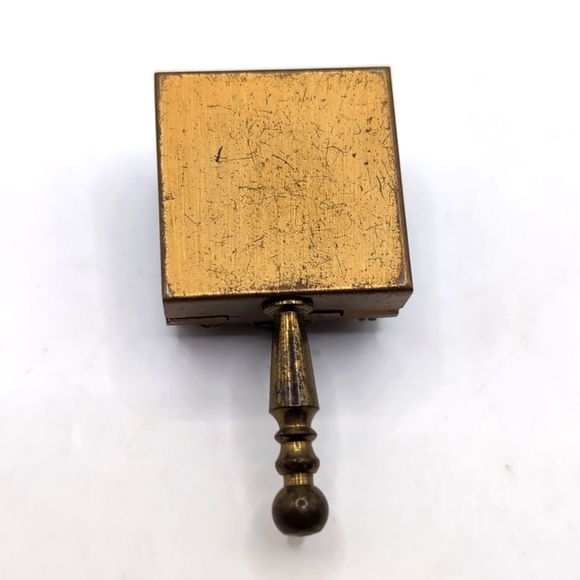 Vintage Handled Gold Tone Snuff / Pill Box with Rhinestones & Faux Pearl on Lid - Picture 9 of 12